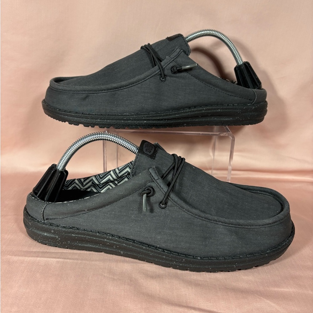 Hey Dude Men's Wally Slip Stretch Charcoal Gray Canvas Mules Size 10